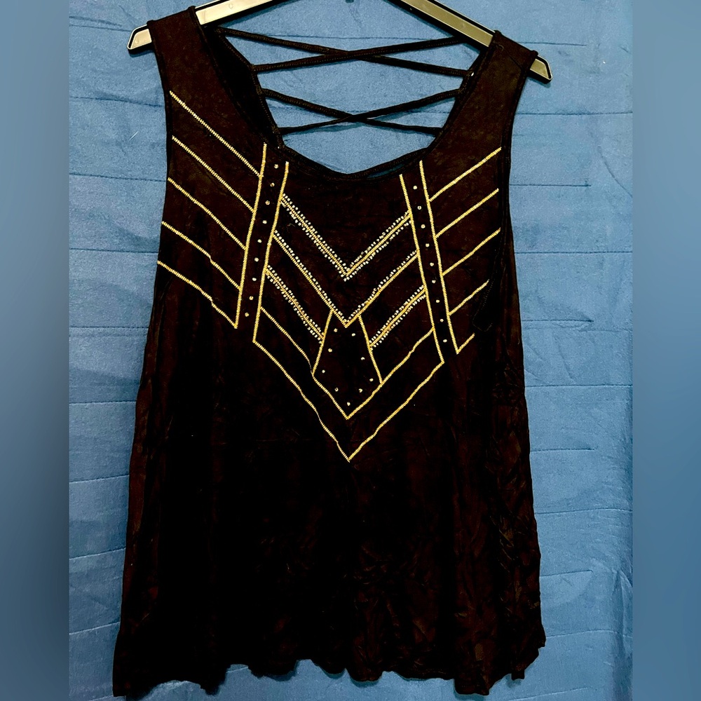 APT 9 Top